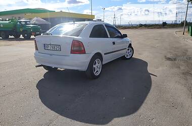 Хэтчбек Opel Astra 2000 в Вознесенске