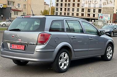 Универсал Opel Astra 2006 в Ковеле