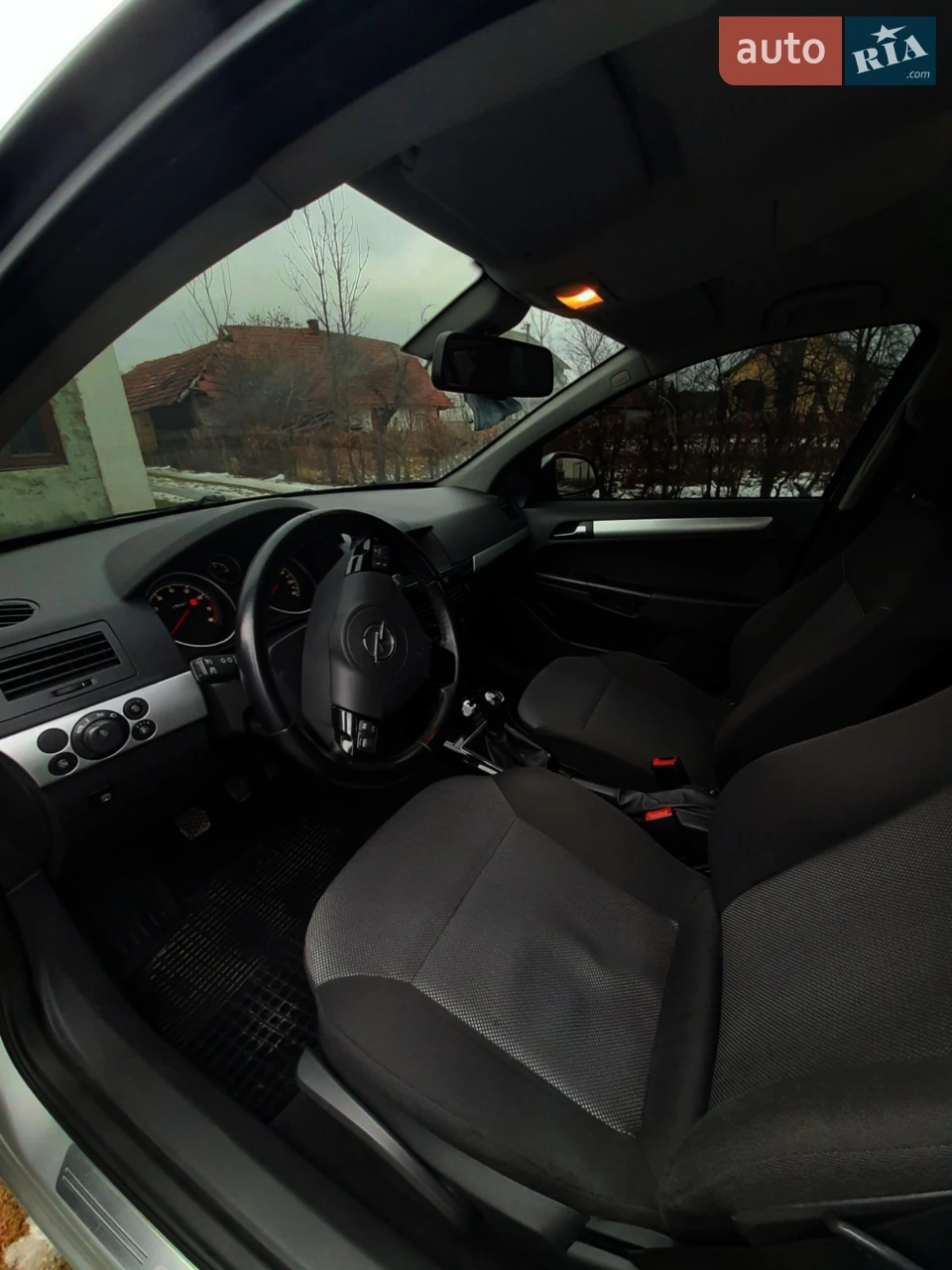 2010 Opel Astra - мініатюра 10