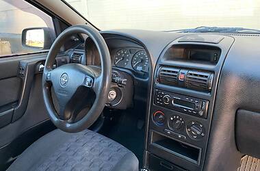 Седан Opel Astra 2001 в Одессе