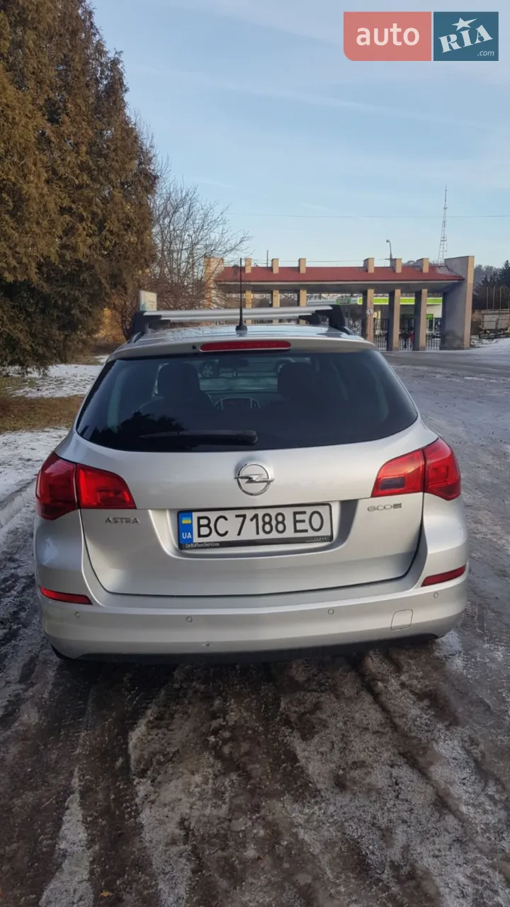 2011 Opel Astra - мініатюра 16