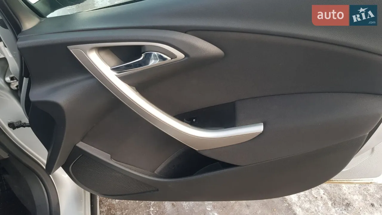 2011 Opel Astra - мініатюра 23