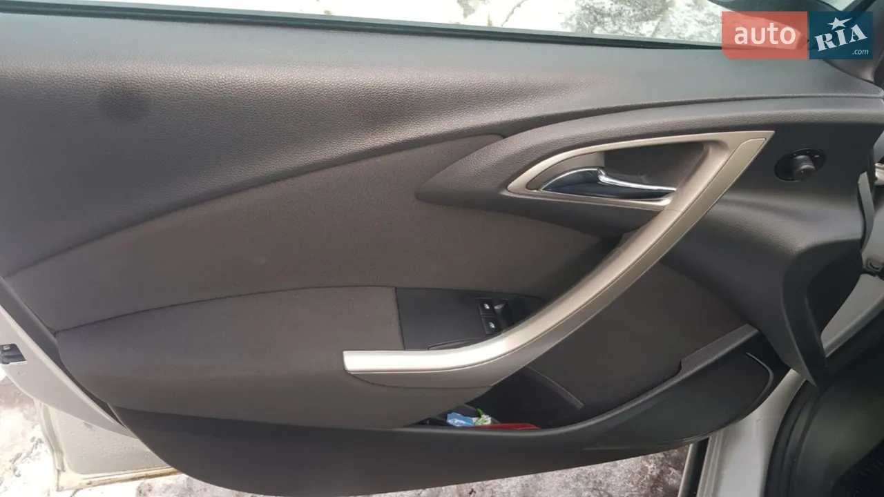 2011 Opel Astra - мініатюра 24