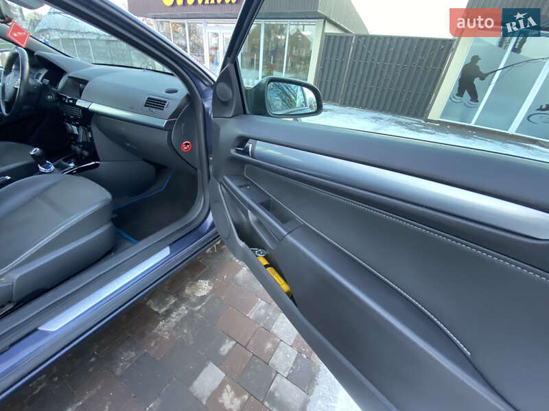 Хэтчбек Opel Astra 2009 в Кременчуге фото 15 Хэтчбек Opel Astra 2009 в Кременчуге