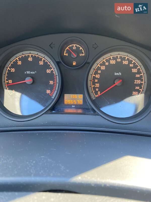 Хэтчбек Opel Astra 2008 в Луцке