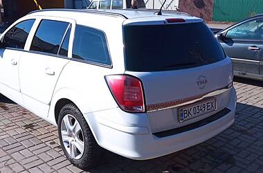 Универсал Opel Astra 2007 в Изяславе