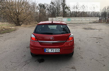 Хэтчбек Opel Astra 2004 в Дубно