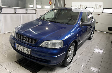 Седан Opel Astra 2005 в Жмеринке