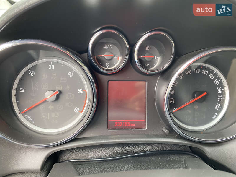 Универсал Opel Astra 2013 в Луцке фото 23 Универсал Opel Astra 2013 в Луцке