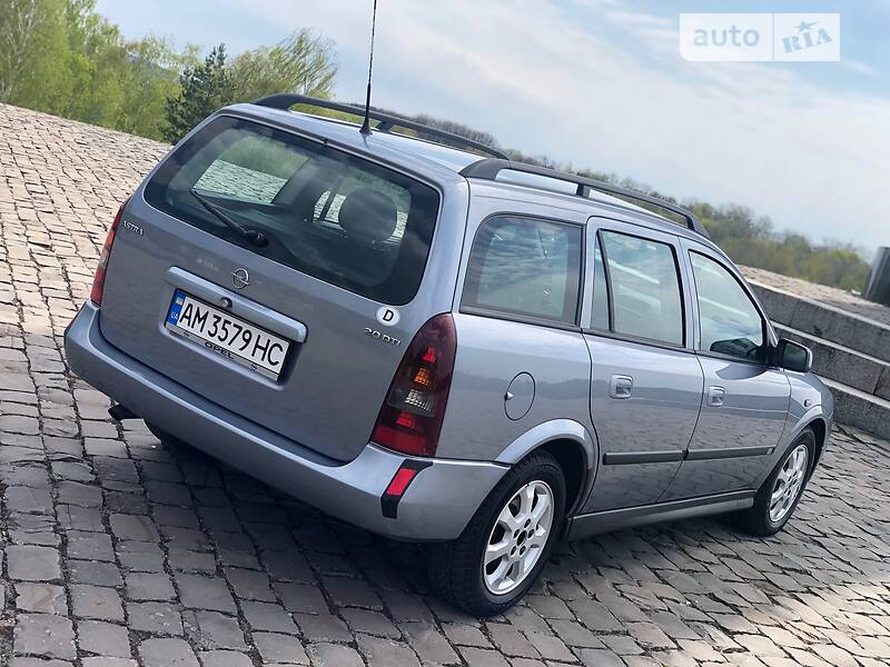Универсал Opel Astra 2004 в Житомире
