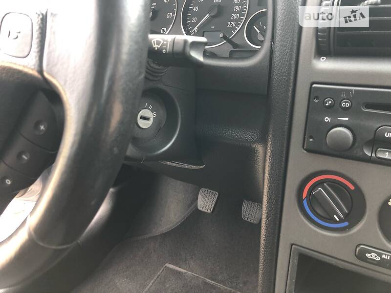 Универсал Opel Astra 2004 в Житомире