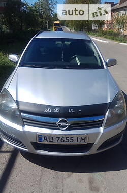 Унiверсал Opel Astra 2005 в Вінниці