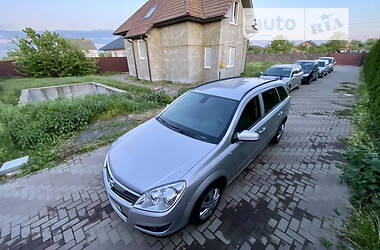 Универсал Opel Astra 2007 в Луцке