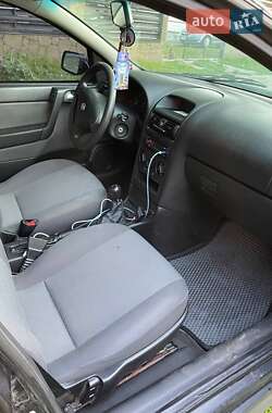 Седан Opel Astra 2008 в 