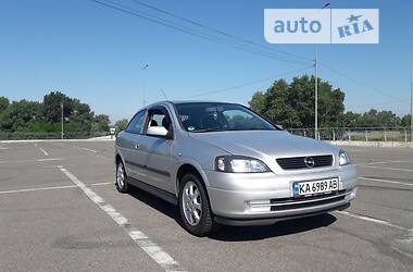 Хэтчбек Opel Astra 2003 в Киеве