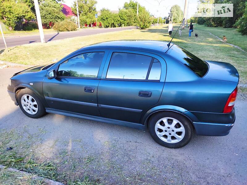 Седан Opel Astra 2004 в Черкассах фото 7 Седан Opel Astra 2004 в Черкассах