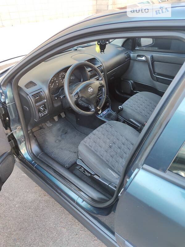 Седан Opel Astra 2004 в Черкассах фото 8 Седан Opel Astra 2004 в Черкассах
