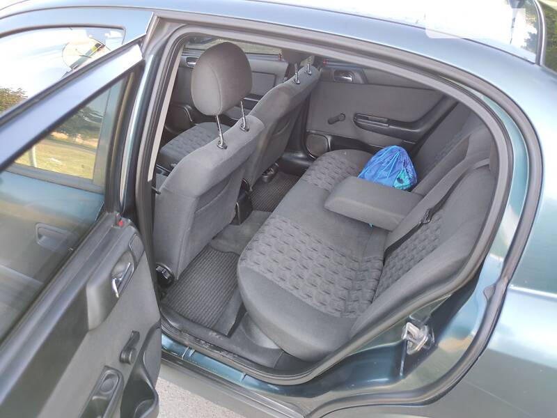 Седан Opel Astra 2004 в Черкассах фото 15 Седан Opel Astra 2004 в Черкассах