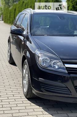 Универсал Opel Astra 2007 в Дубно