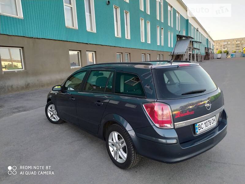 Универсал Opel Astra 2006 в Тульчине