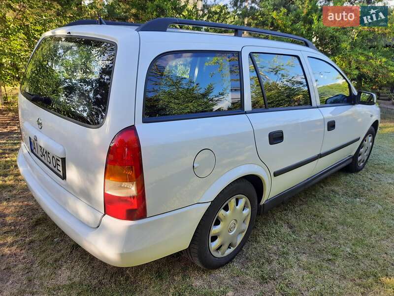 Універсал Opel Astra 1998 в Бару