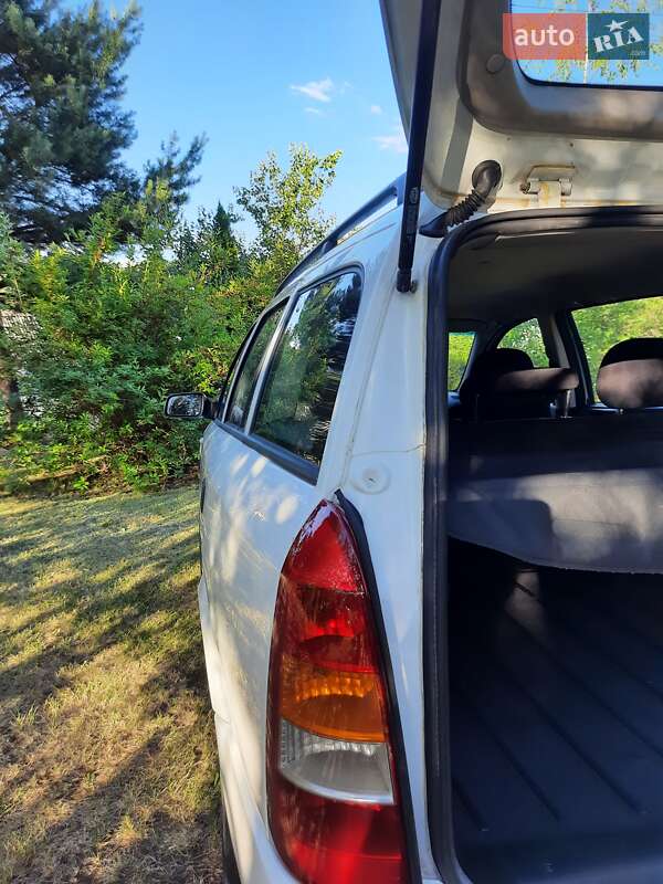 Універсал Opel Astra 1998 в Бару