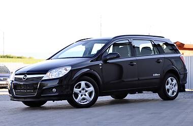 Універсал Opel Astra 2009 в Дрогобичі