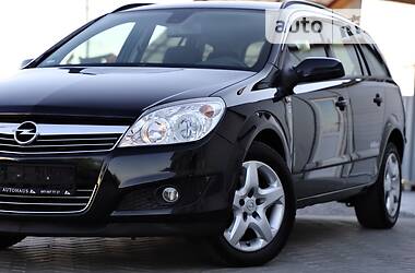 Універсал Opel Astra 2009 в Дрогобичі