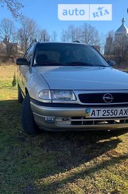 Универсал Opel Astra 1995 в Калуше