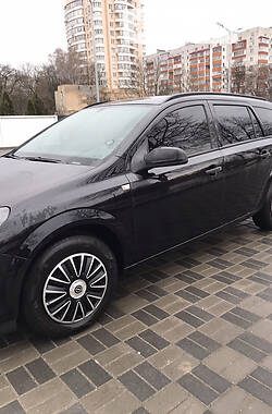 Универсал Opel Astra 2009 в Хмельницком