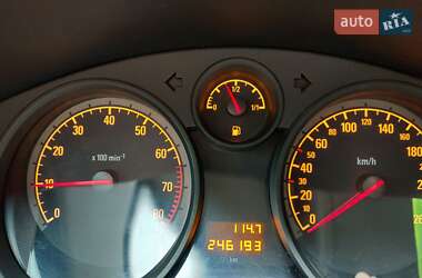 Седан Opel Astra 2011 в 