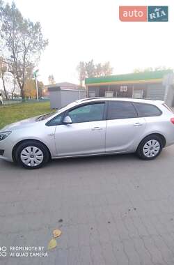 Универсал Opel Astra 2013 в Калуше