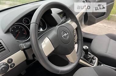 Універсал Opel Astra 2008 в Києві