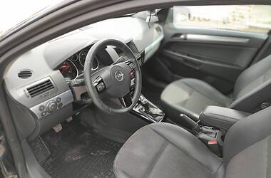 Универсал Opel Astra 2010 в Тернополе