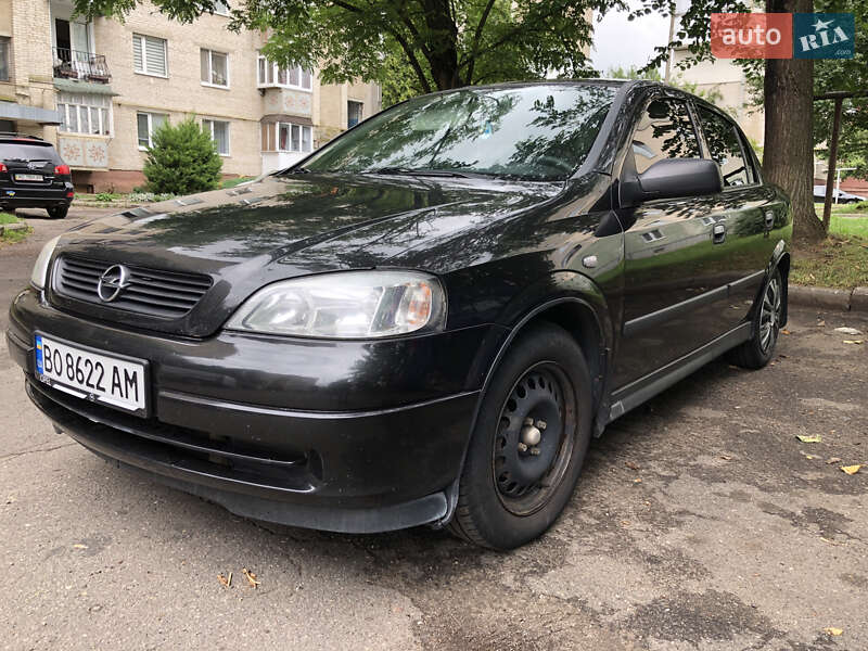 Седан Opel Astra 2008 в Луцке