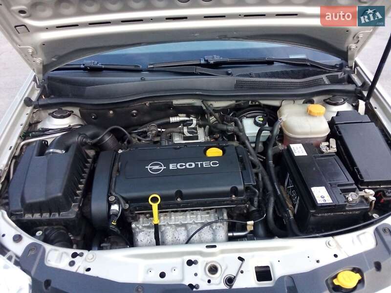 Универсал Opel Astra 2009 в Виннице