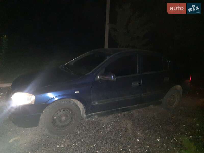 Седан Opel Astra 2001 в Тернополі