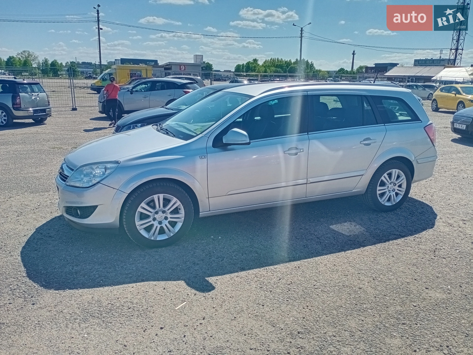 2010 Opel Astra - мініатюра 5