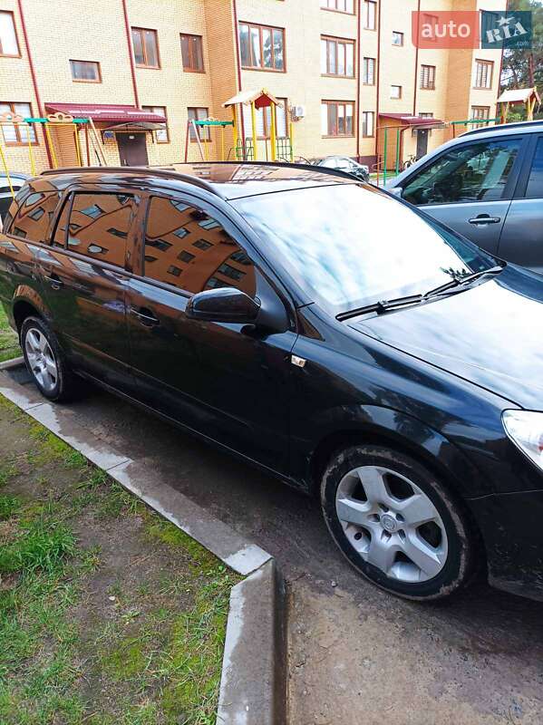Універсал Opel Astra 2008 в Нетішині