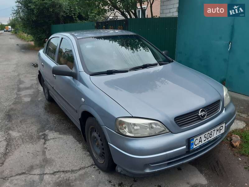 Opel Astra 2007