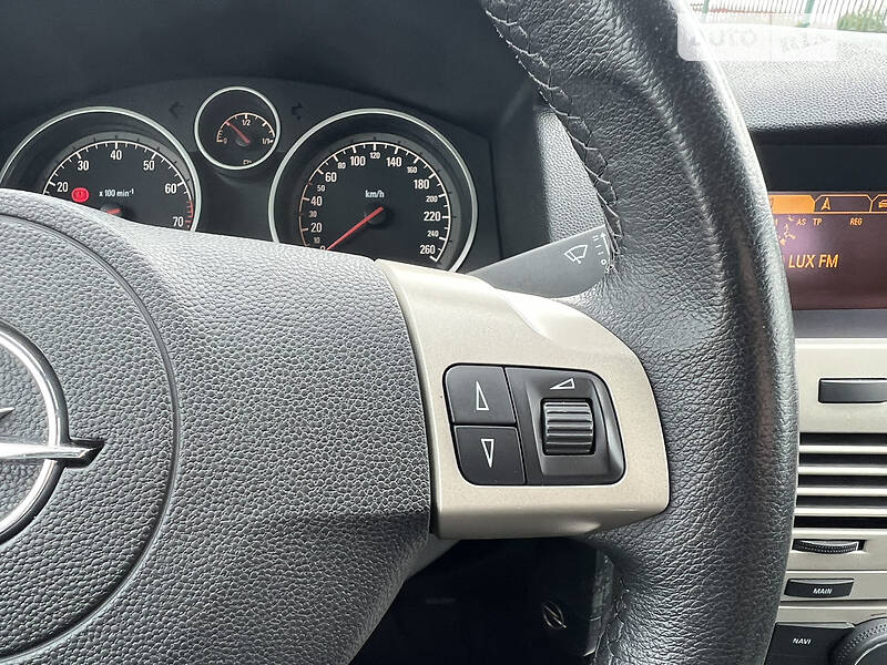 Универсал Opel Astra 2009 в Броварах