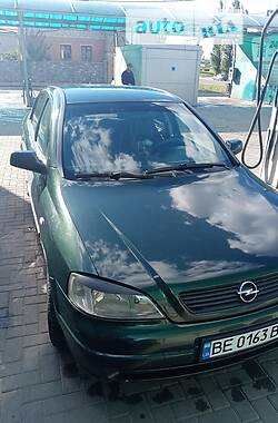 Седан Opel Astra 2000 в Миколаєві