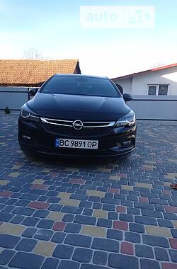 Универсал Opel Astra 2017 в 