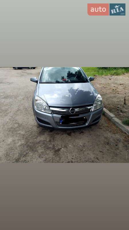Универсал Opel Astra 2008 в Львове