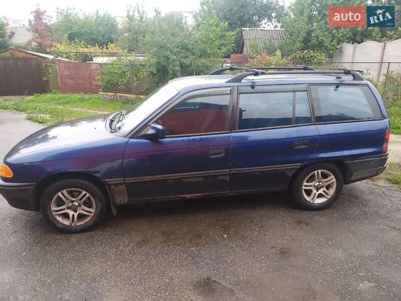 Универсал Opel Astra 1993 в Харькове фото 17 Универсал Opel Astra 1993 в Харькове