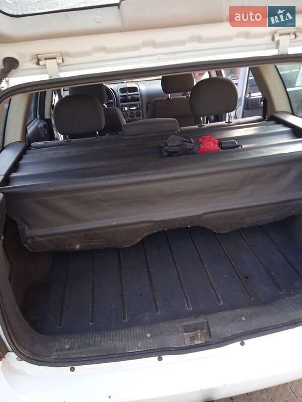 Універсал Opel Astra 2002 в Шацьку