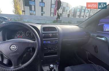 Седан Opel Astra 2007 в 