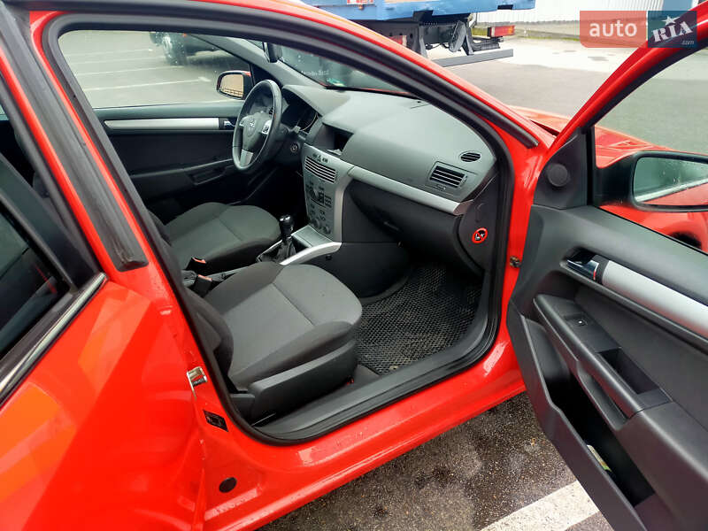 Универсал Opel Astra 2009 в Виннице