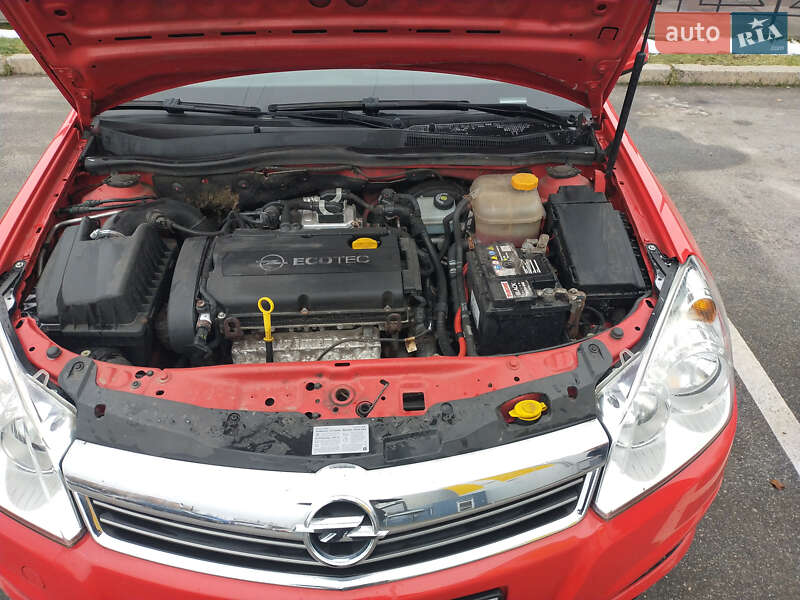 Универсал Opel Astra 2009 в Виннице