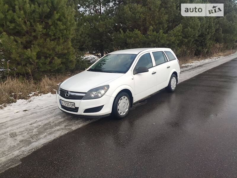 Универсал Opel Astra 2009 в Киеве